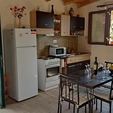 Ormilia Apartment
